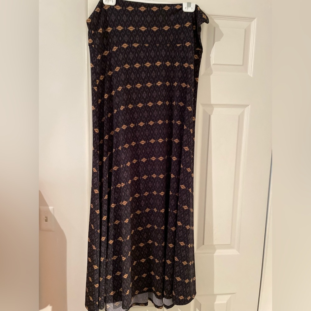 LuLaRoe Black and Gold Maxi Skirt